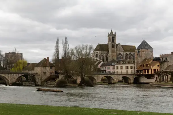 Solutions Monte Escalier Pose monte escalier Moret-Loing-et-Orvanne